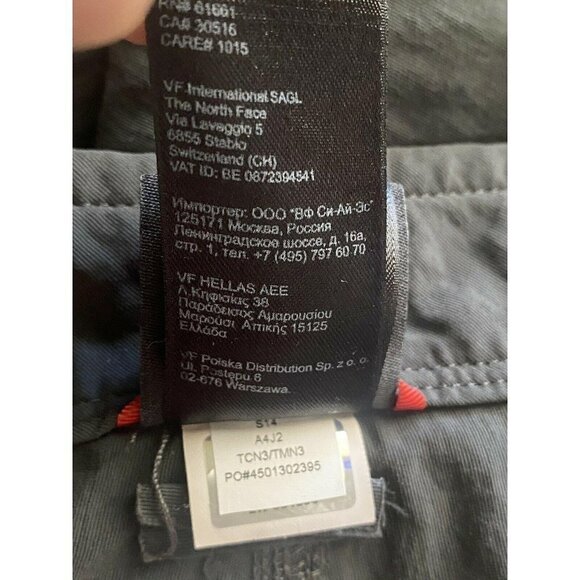 North Face Mens Dark Gray Cargo Nylon Shorts 36" Zip Pockets Lightweight Logo - Picture 12 of 12